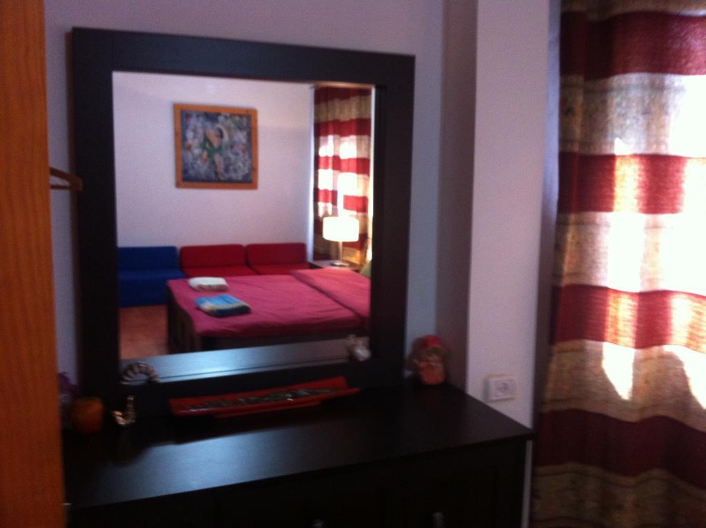 Blueberry Rooms Qaşrīn 객실 사진