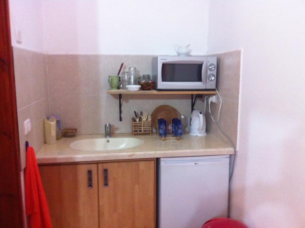 Blueberry Rooms Qaşrīn 외부 사진